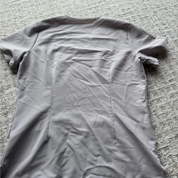 FIGS scrubs - Picture 9 of 9